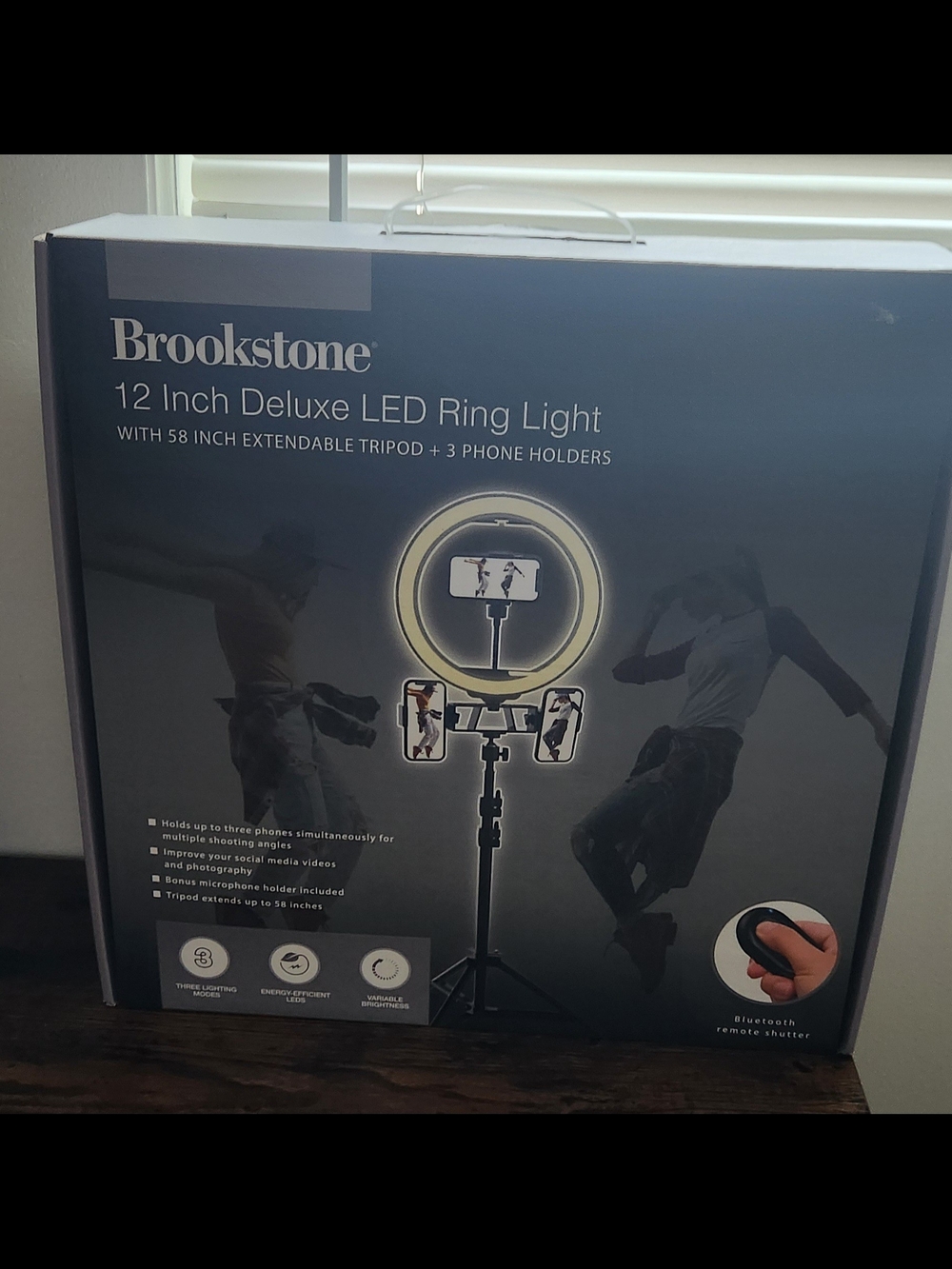Brookstone 12 Inch Deluxe LED Ring Light in Black